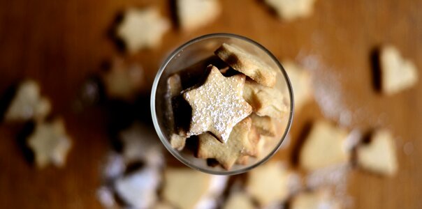 Bake homemade butter cookies