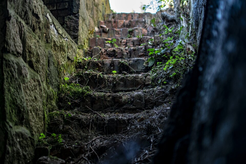 Stairs stone gradually