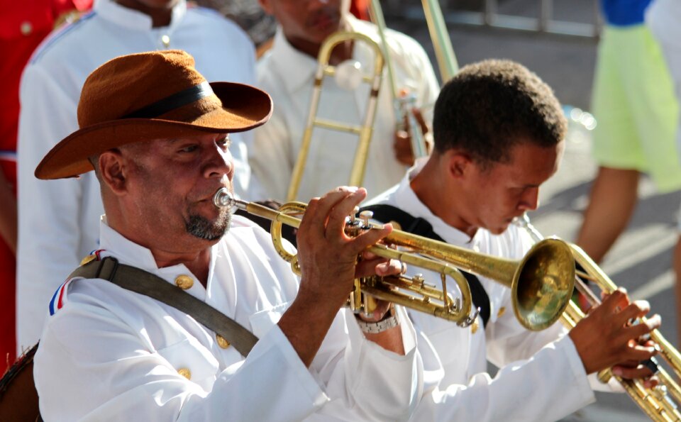 Music trumpet carnival