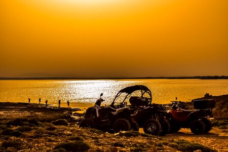 Dusk beach horizon photo