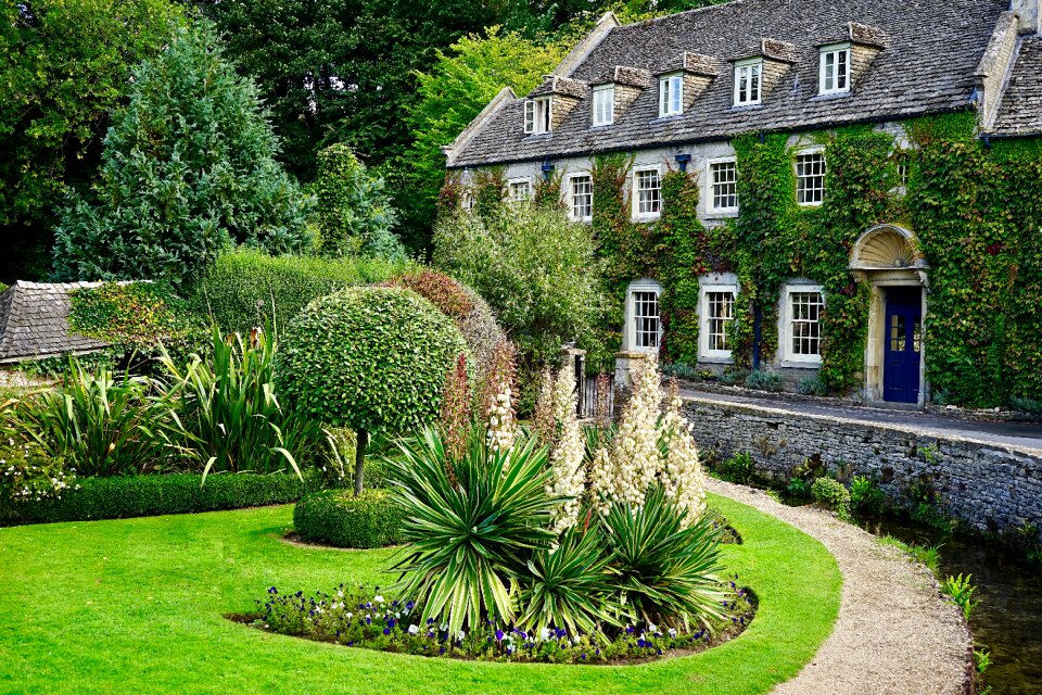Building historically stone