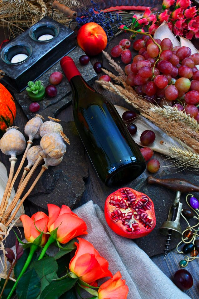 Bottle alcohol red wine