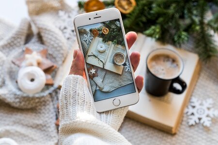Smartphone background decoration