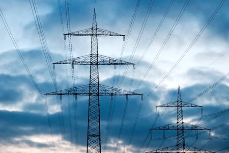 Electricity power supply high voltage