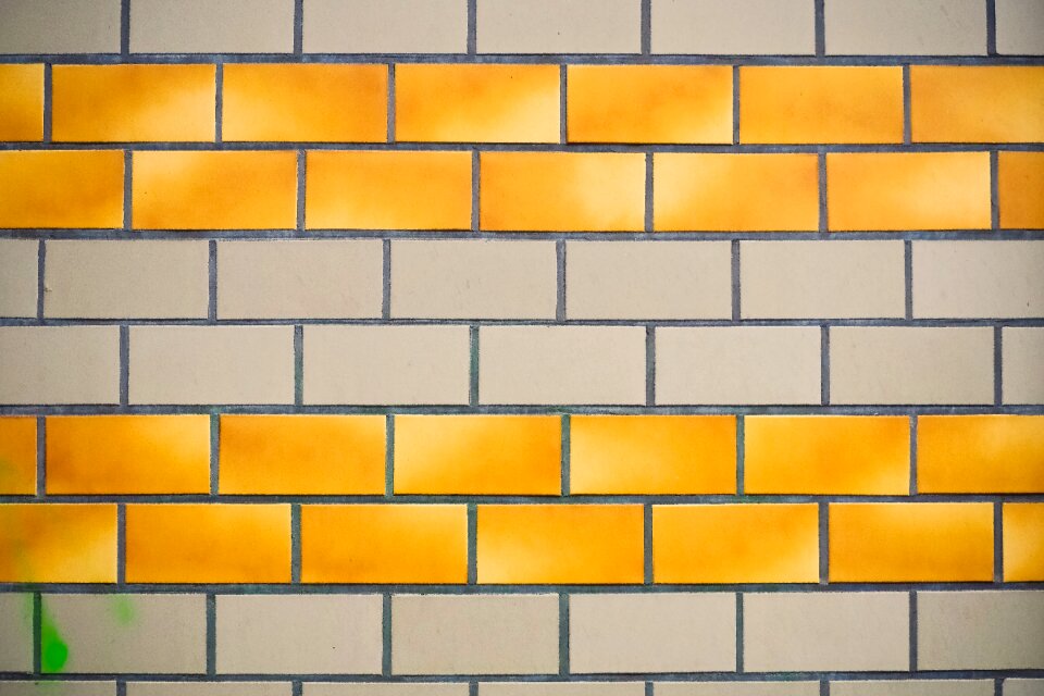 Facade wall structure