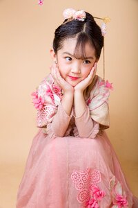 Naive girls antiquity