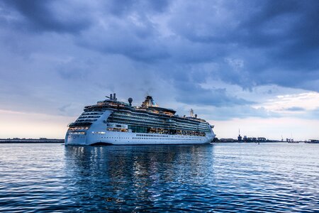 Ship cruises vacations photo
