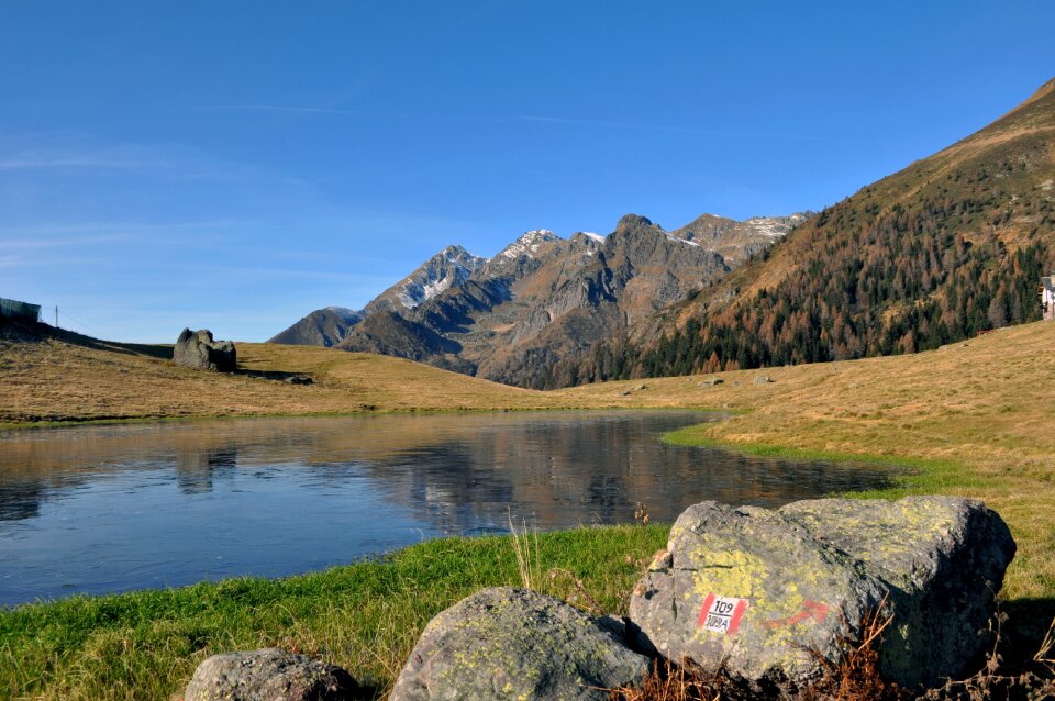 Water landscape excursion photo