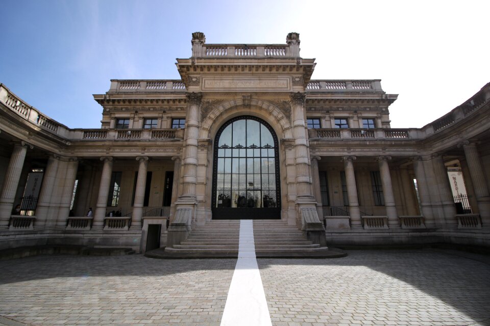 Tourism museum paris