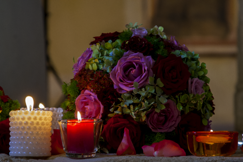 Wedding flowers emotions