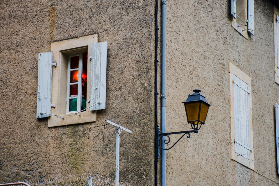 Lamp light facade