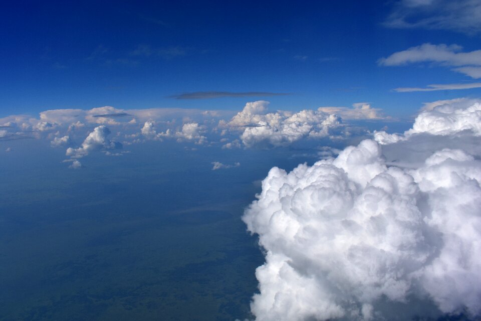From the window sky travel