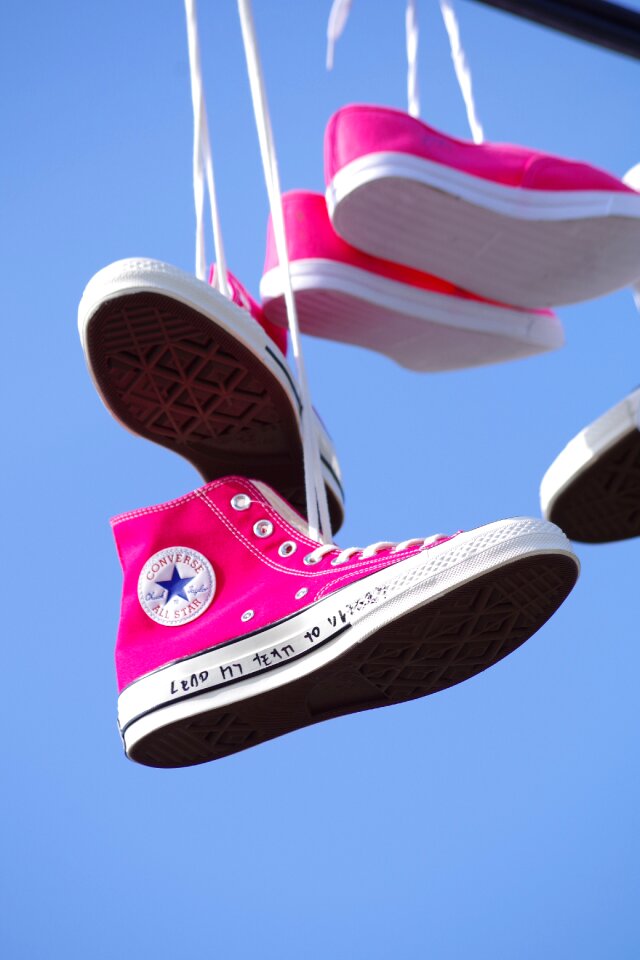 Sneakers shoes recycling