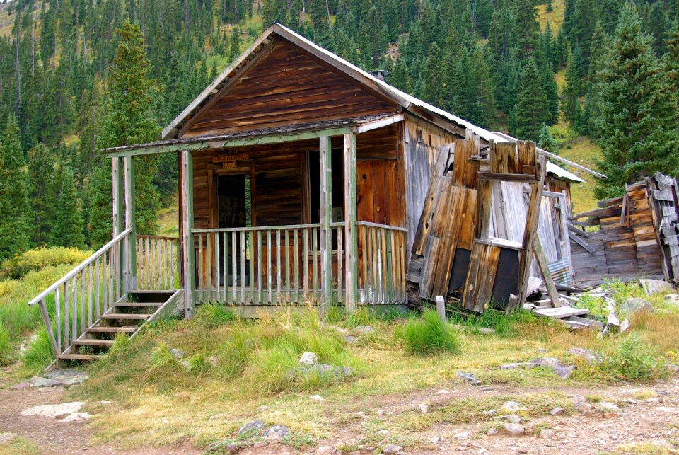 Abandoned mining animas