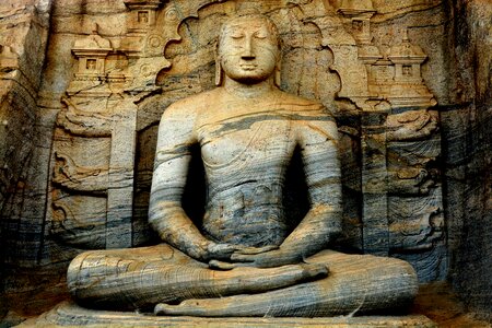 Buddha religion statue photo