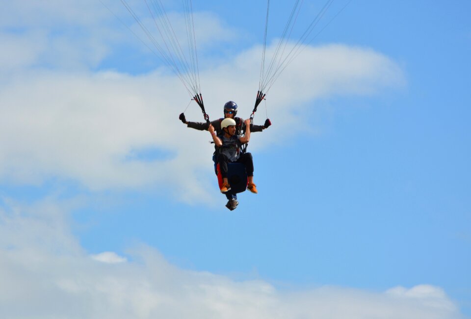 White clouds leisure sports adrenaline