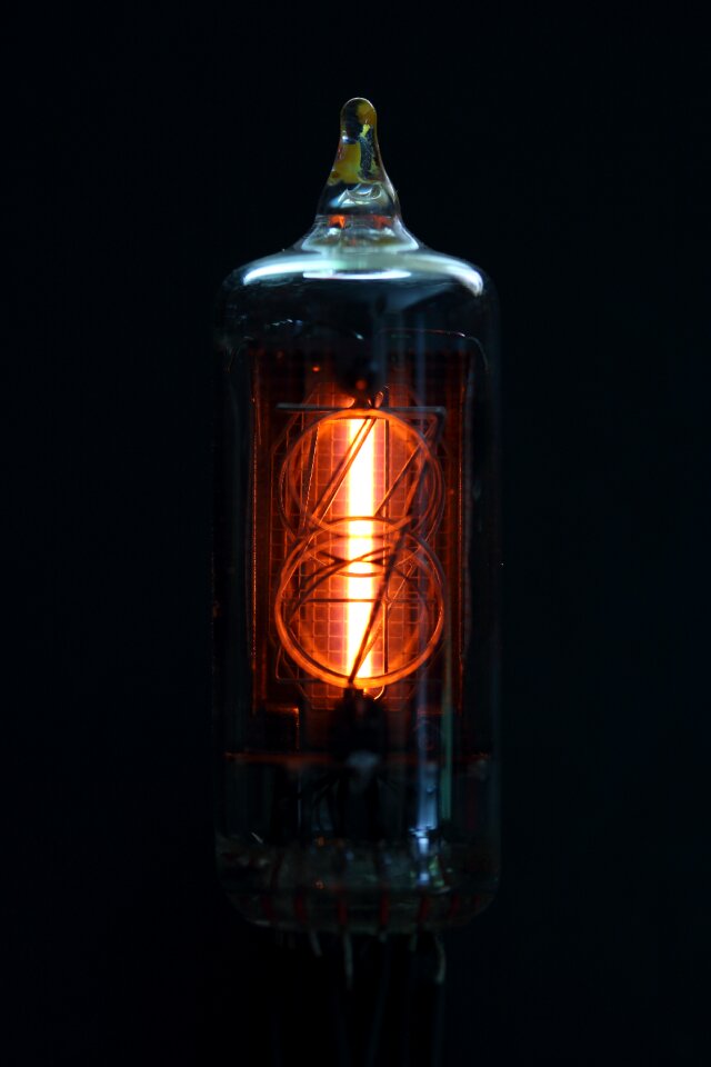 Vacuum digit glass