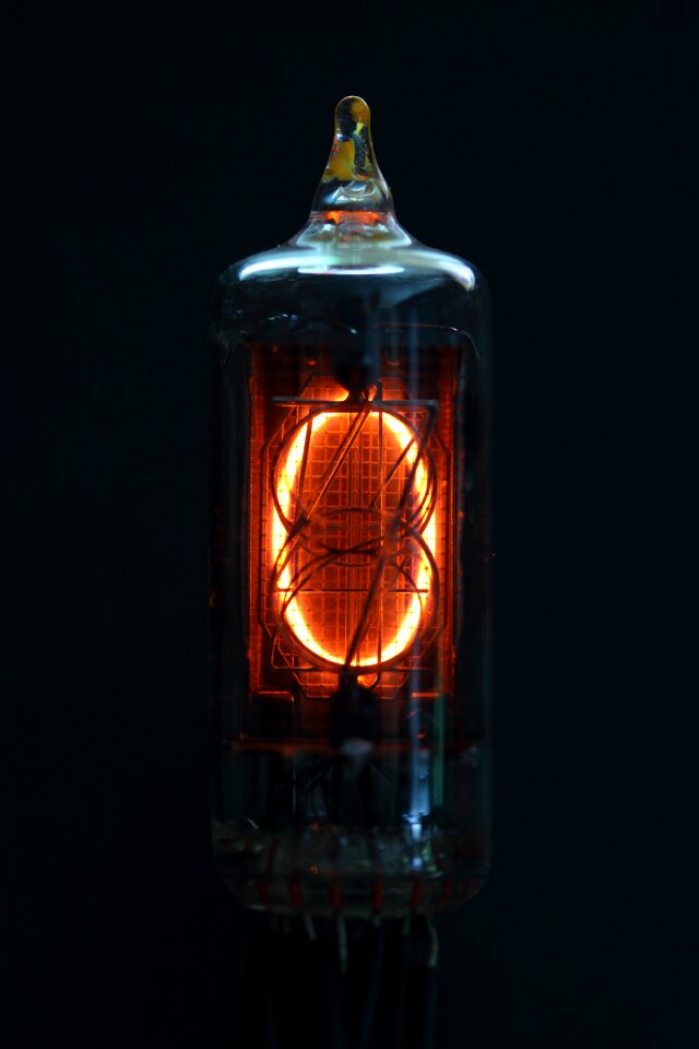 Vacuum digit glass