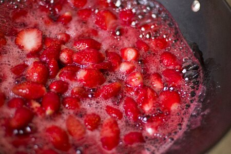 Jam strawberry fruit