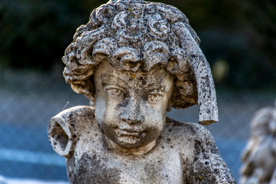 Carving figure art