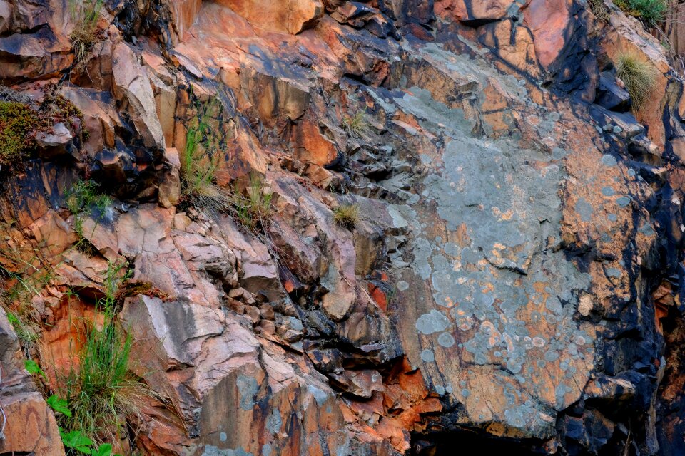 Red rock cliff stones