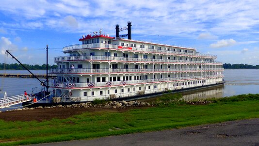 Louisiana wharf shore