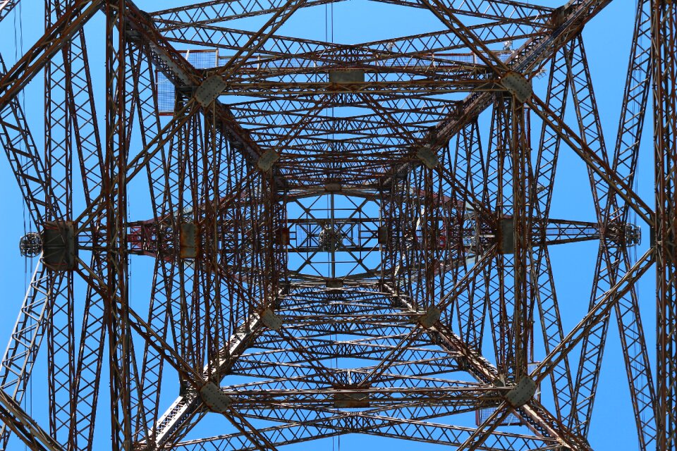 Sky steel voltage
