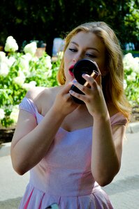 Lipstick admires fashion