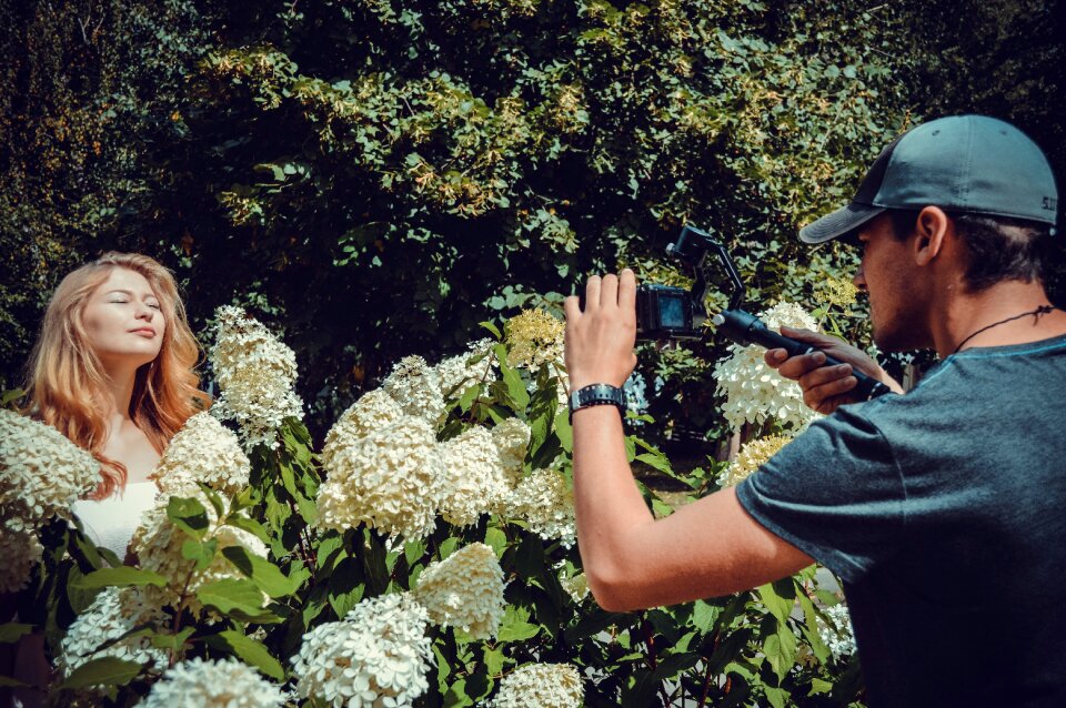 Shoots video director camera