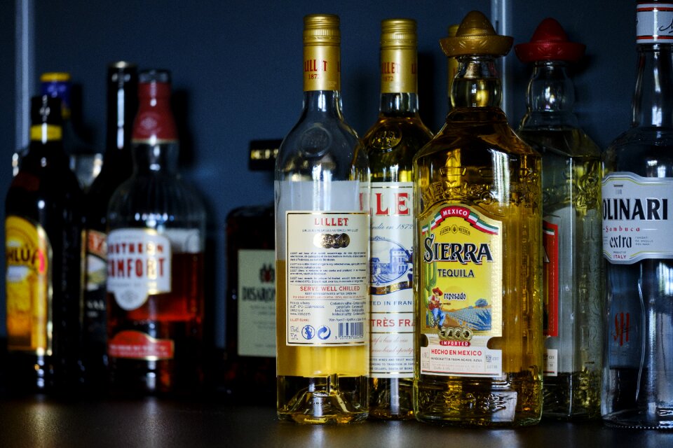 Alcohol beverages cocktail