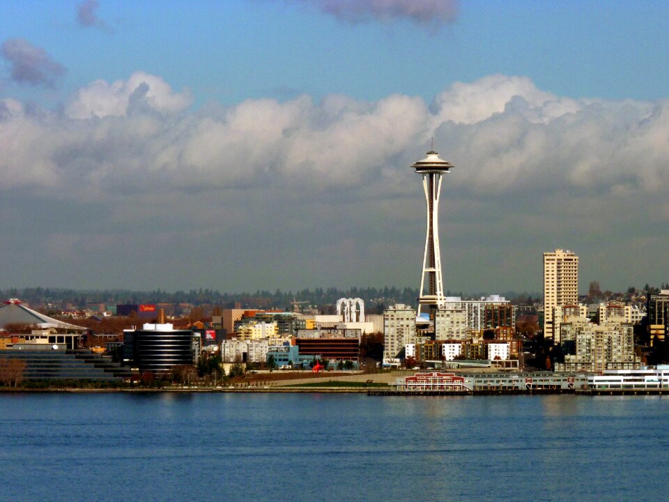 Seattle spaceneedle harbor