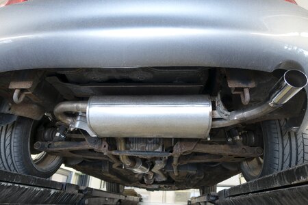 The exhaust pipe muffler transport system