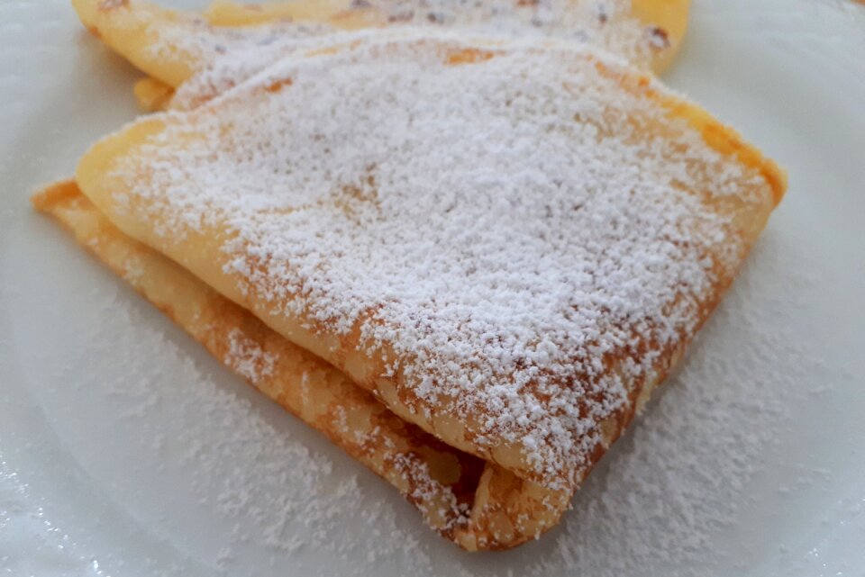 Pancake sweet food icing sugar