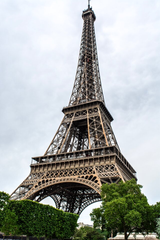 Landmark eiffel tower city