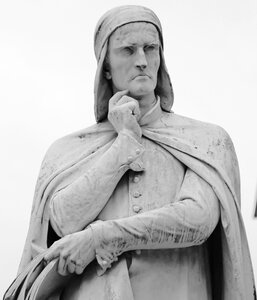Statue verona sculpture