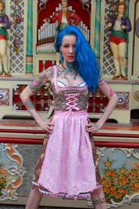 Oktoberfest tattoo model girl
