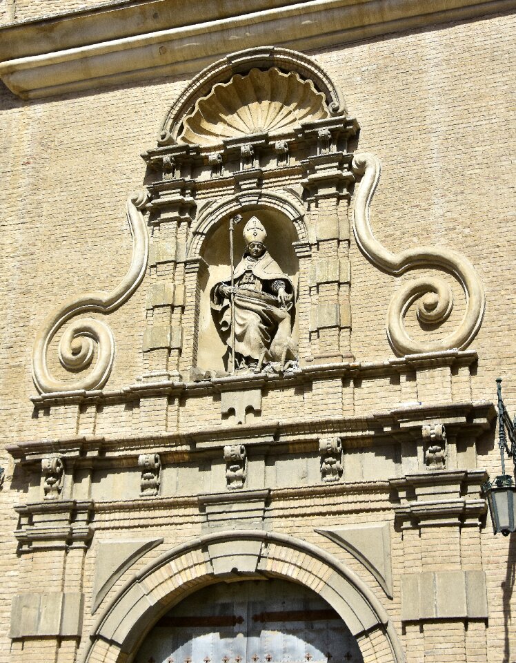 Facade religion historical