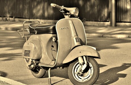 Cult two wheeled vehicle piaggio photo