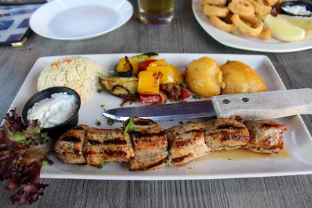 Grill meat skewers