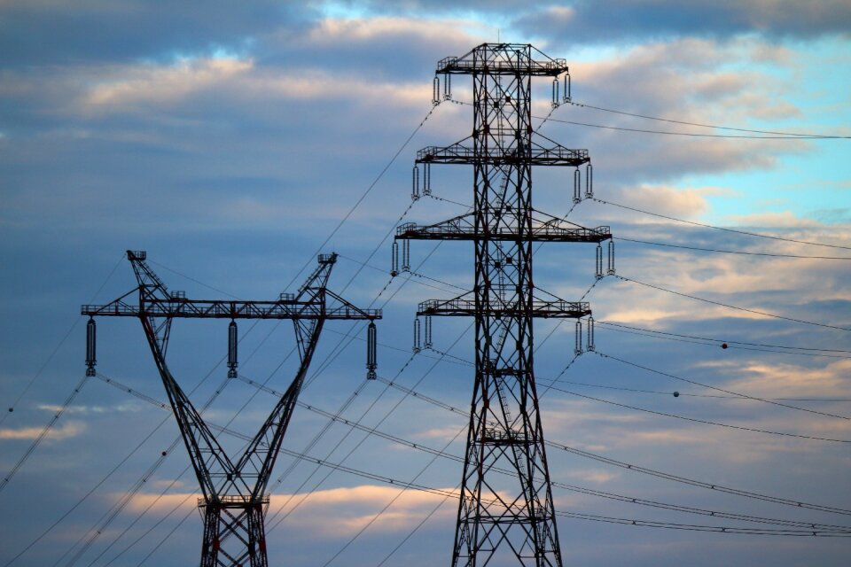 Metal structure engineering