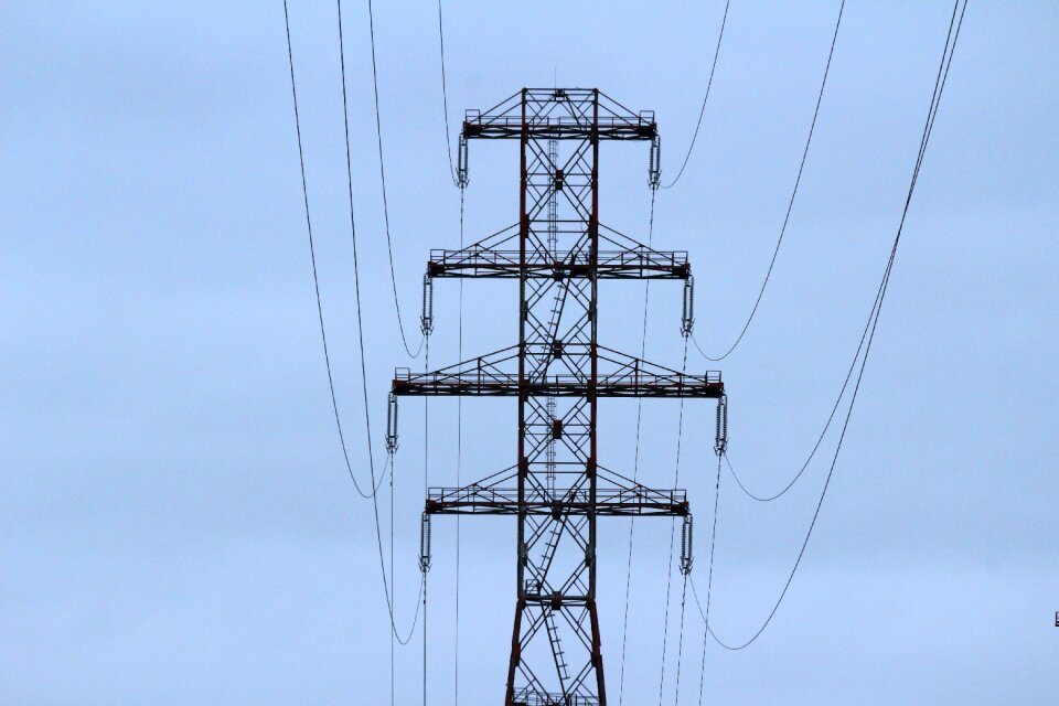Metal structure engineering
