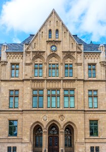 Building architecture justice
