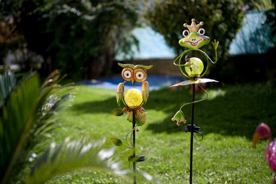 Garden design owl solar light