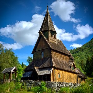 Religion building urnes photo