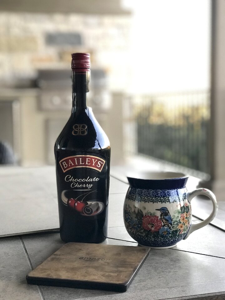 Table alcohol porch