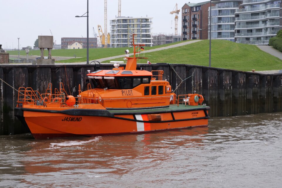Pilot boat pilotage maritime