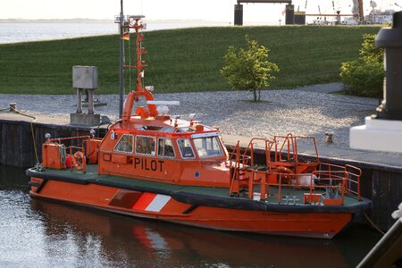 Pilot pilotage pilot boat klaas cock