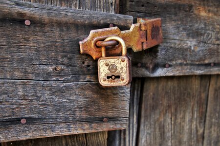 Closed entrance rust photo