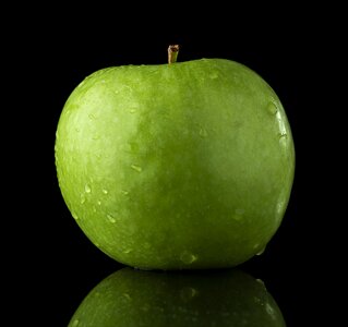 Fruit organic delicious