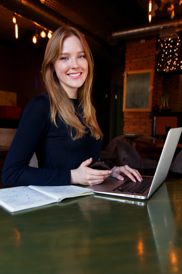 Girl computer smile